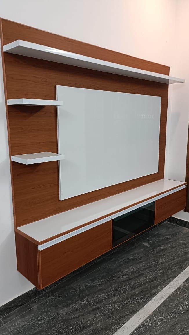 Interior Image 10